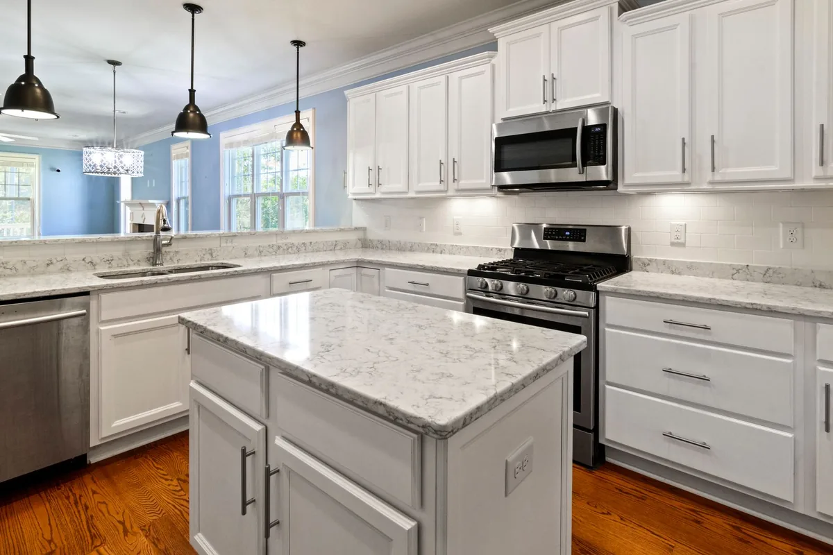 Filth & Squalor Cleanup in Deltona, FL